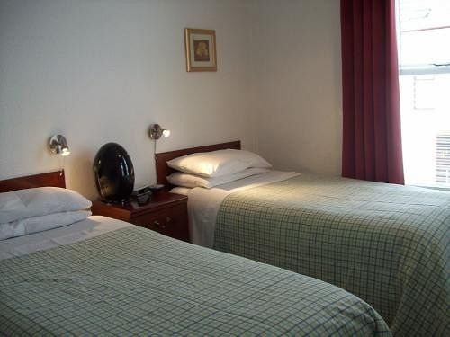 Seaview House Bed And Breakfast Larne Eksteriør bilde