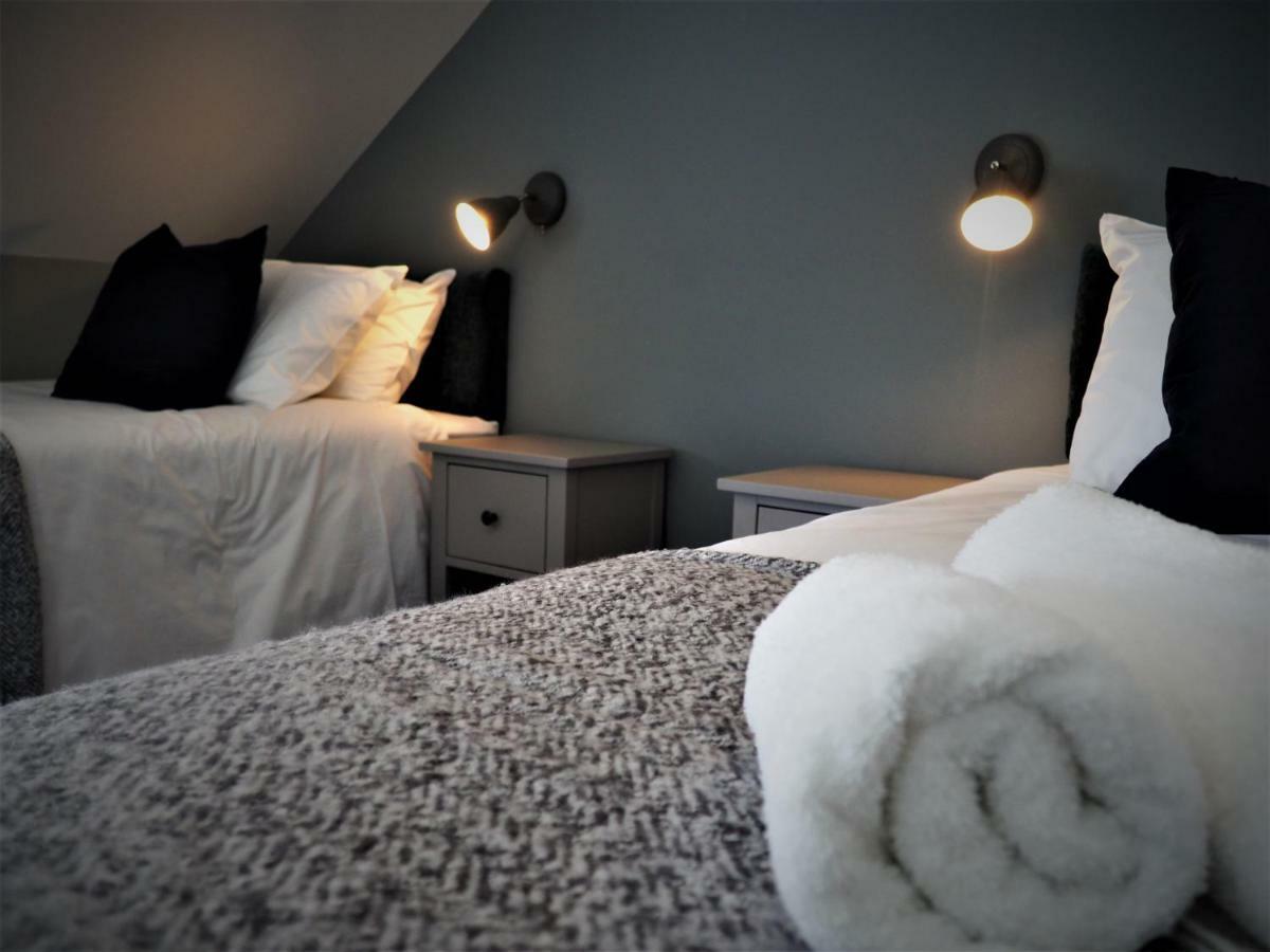 Seaview House Bed And Breakfast Larne Eksteriør bilde